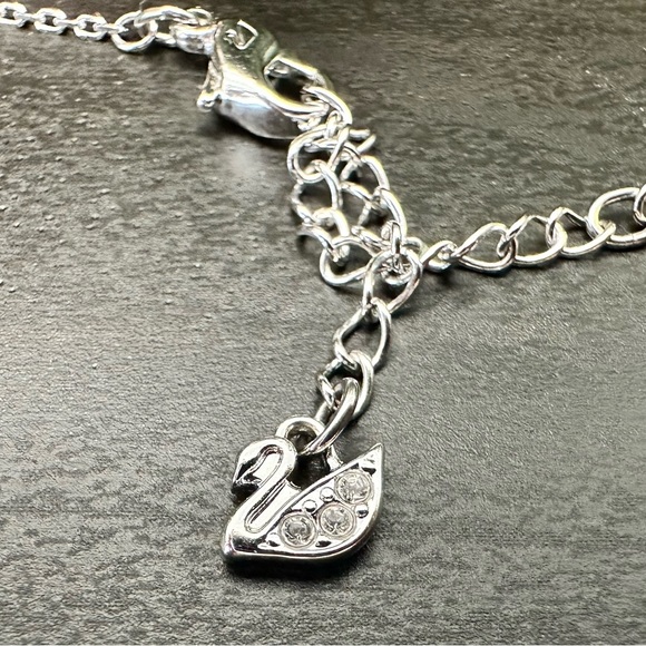 Swarovski Bow Necklace - Picture 3 of 9